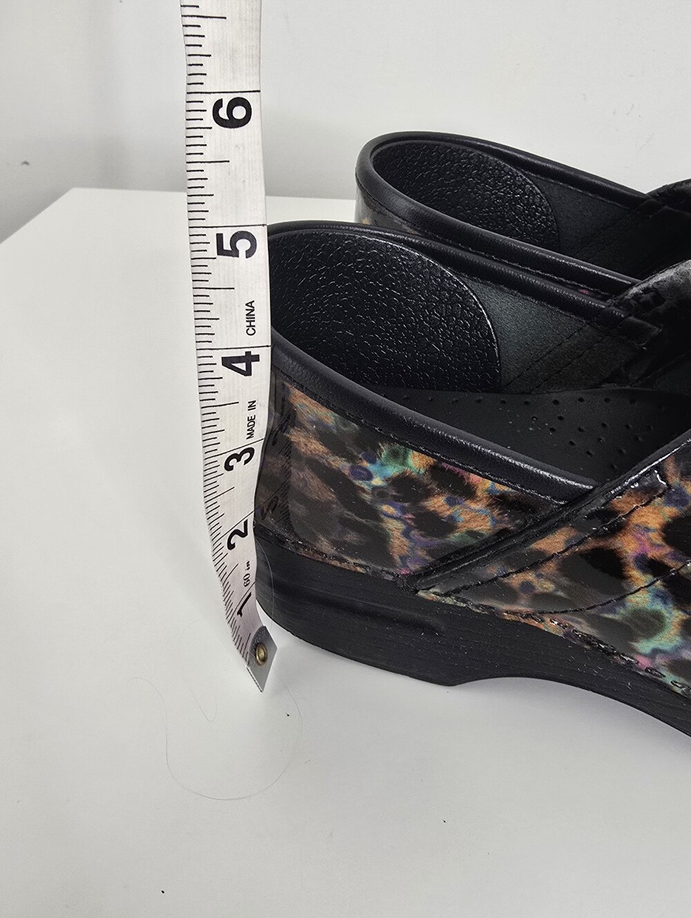 Dansko Professional Iridescent Leopard Rainbow Clogs Patent Leather Mule Size 40 - Picture 12 of 12
